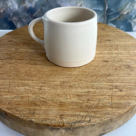 Crate&Barrel White Stoneware Mug 3.5" Made In Portugal - Picture 5 of 16